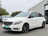 Mercedes-Benz B 180*70 TKM* - mit Benzin-Antrieb: Kleinbus