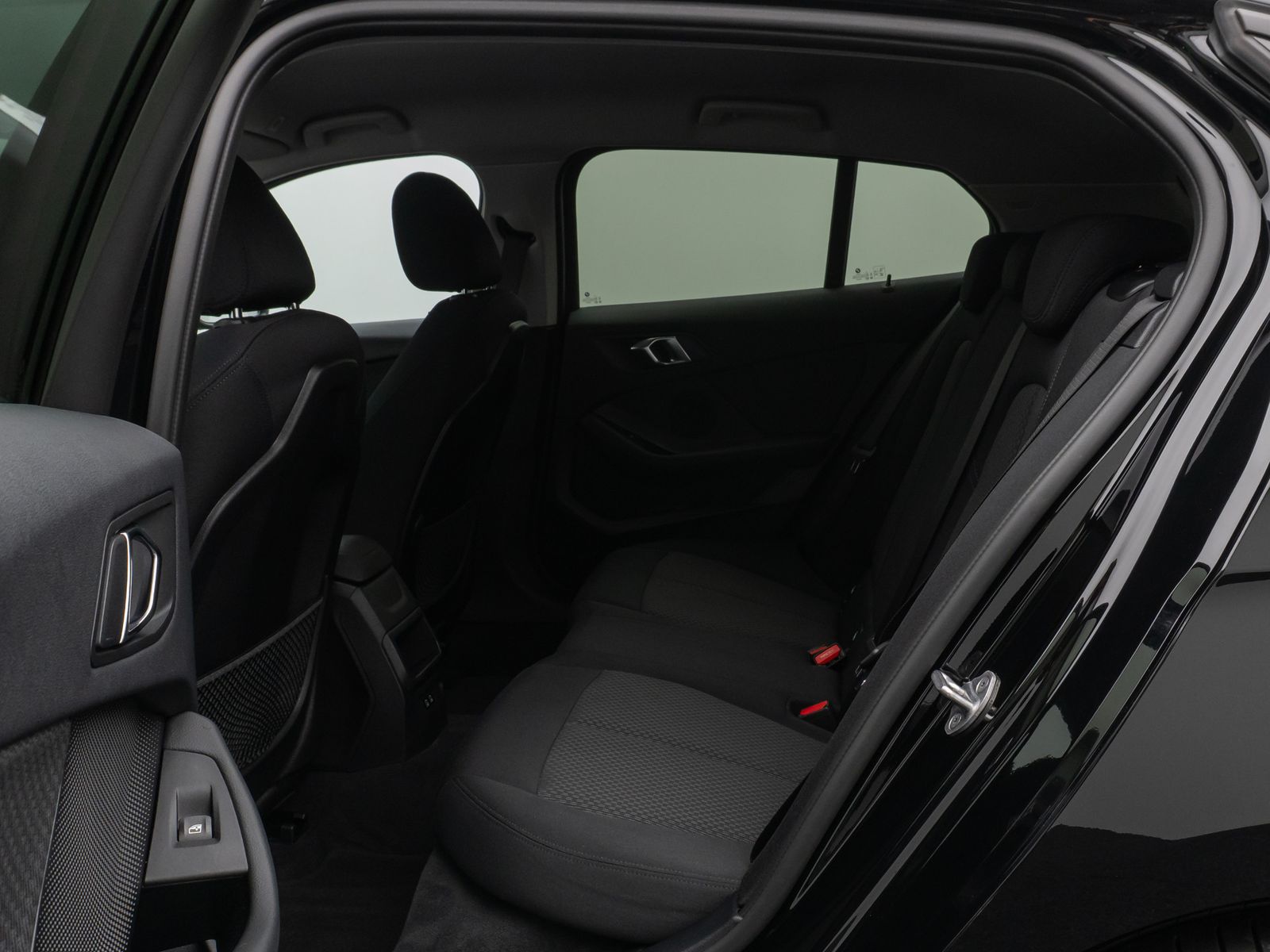 Fahrzeugabbildung BMW 118i DAB CockPitProf LED PDC Geschwindigkeitsreg