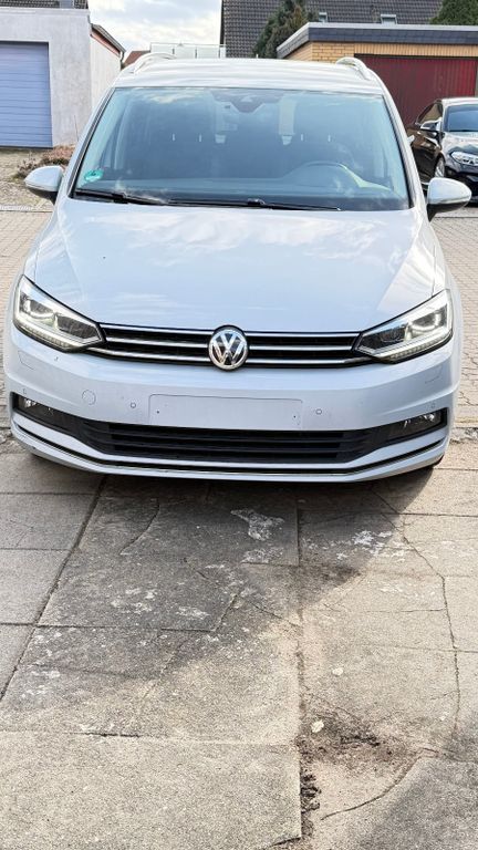 Image of Volkswagen Touran