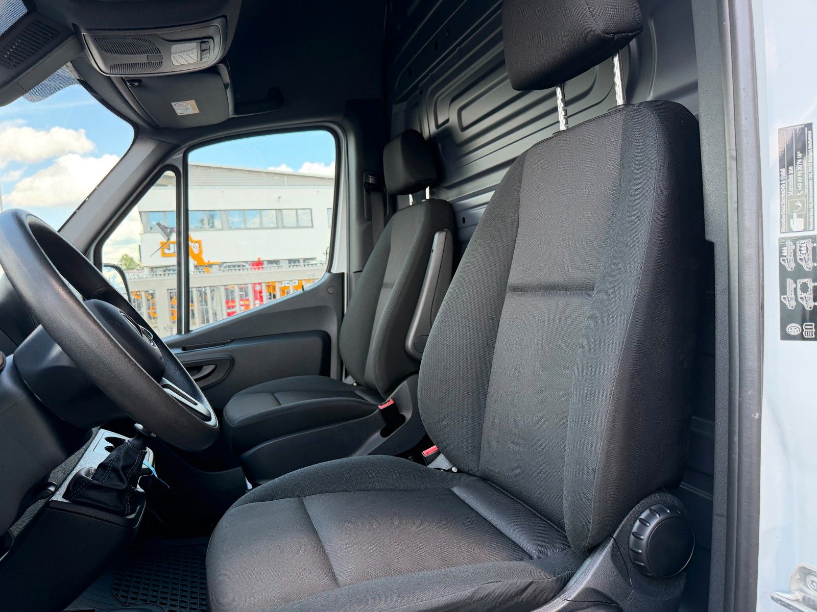 Fahrzeugabbildung Mercedes-Benz Sprinter 319 CDI 4325 Klima Kamera