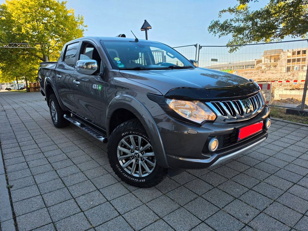Image of Mitsubishi L200