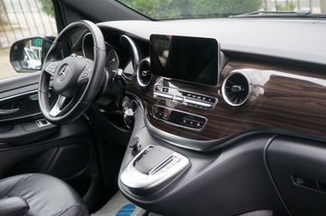 Mercedes V 250 - 6