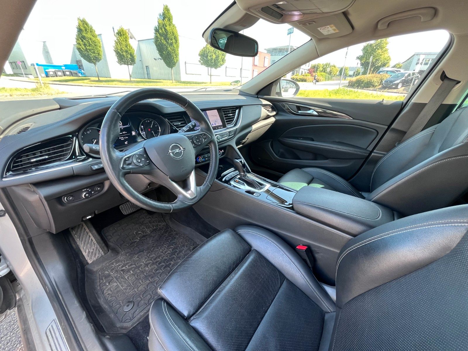 Fahrzeugabbildung Opel Insignia Sports Tourer Country 4x4 - LED, Kamera