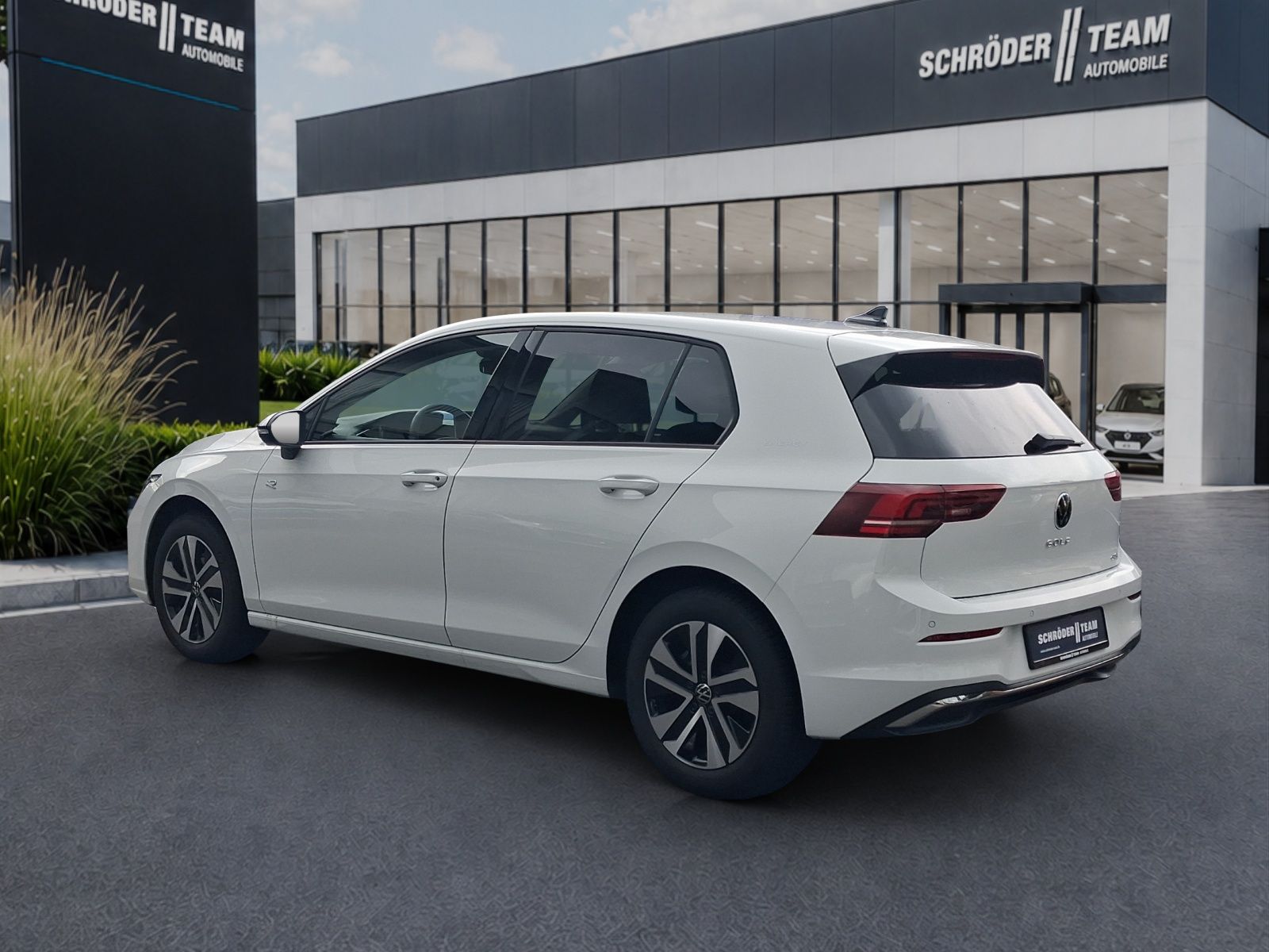 Volkswagen Golf 1.5 l eTSI DSG Life LED Scheinwerfer ACC foto 3