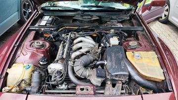1983 Porsche 944 — миниатюра 15
