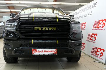 Dodge RAM - 8