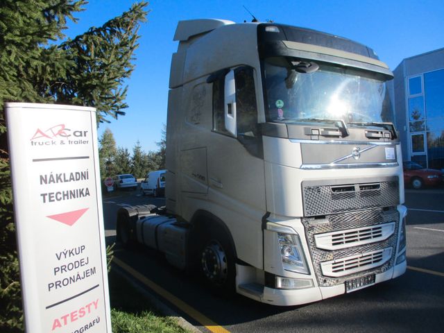 Volvo FH 500 LowDeck / Mega