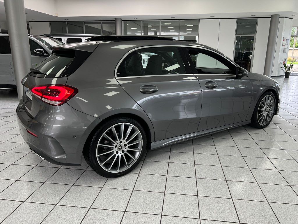 Mercedes-Benz A 200 7G-DCT*AMG*LED*PANO*KAM*MBUX*
