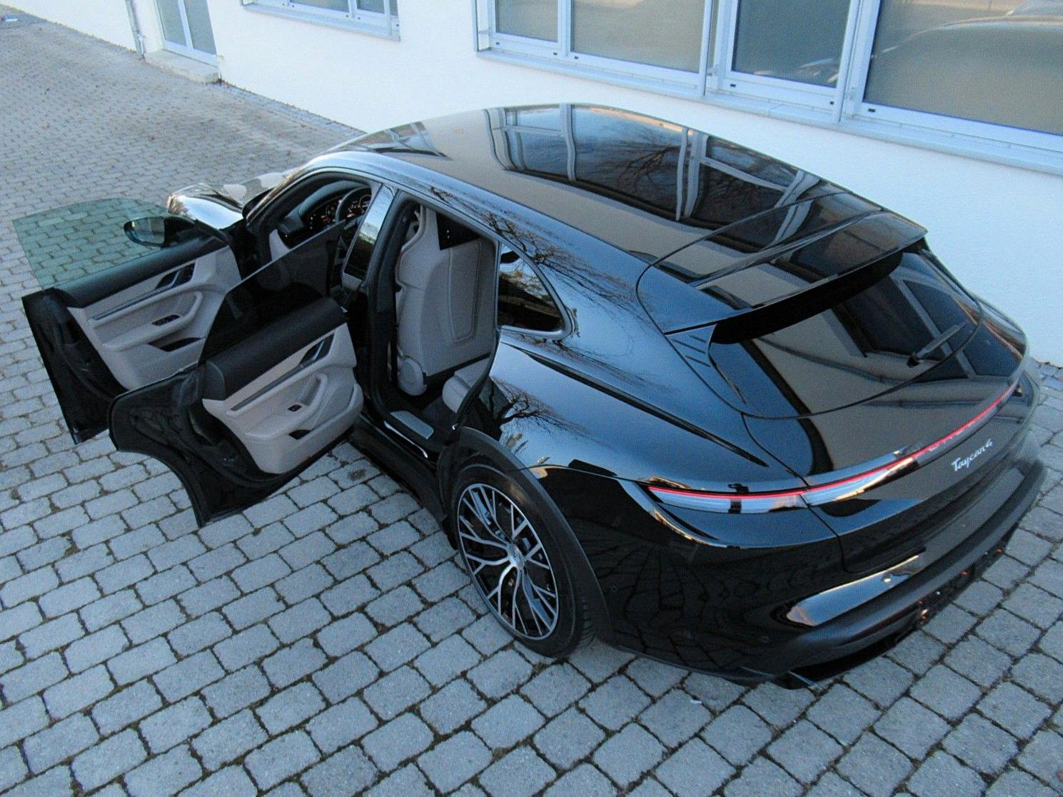 Porsche MY25 4C TURISMO FOND RSE HEAD-UP ACC®18+BELÜ/360