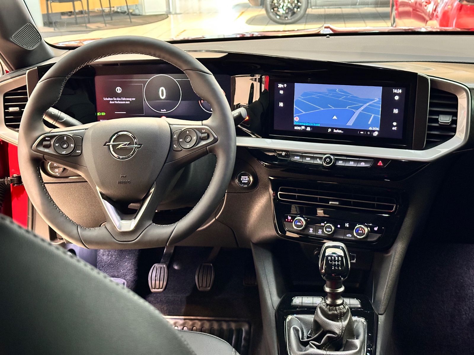 Fahrzeugabbildung Opel Mokka Ultimate 1.2T,Navi,Kamera,Sitzhz,Allw