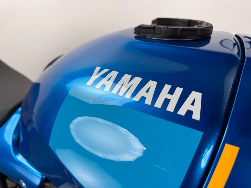 Fahrzeugabbildung Yamaha XSR 900 *TOP-ZUSTAND *WENIG KILOMETER