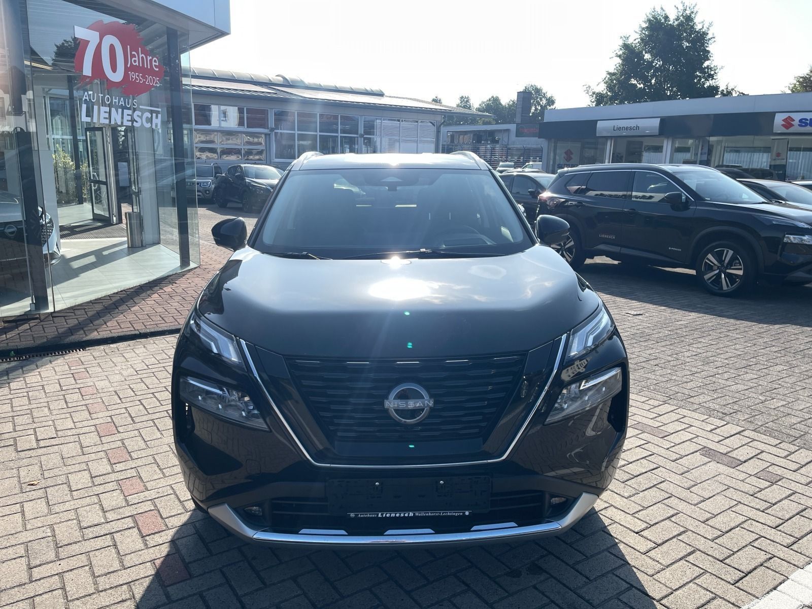 Fahrzeugabbildung Nissan X-Trail e-4orce Tekna+ 20" Pano/Distronic/360°Ka