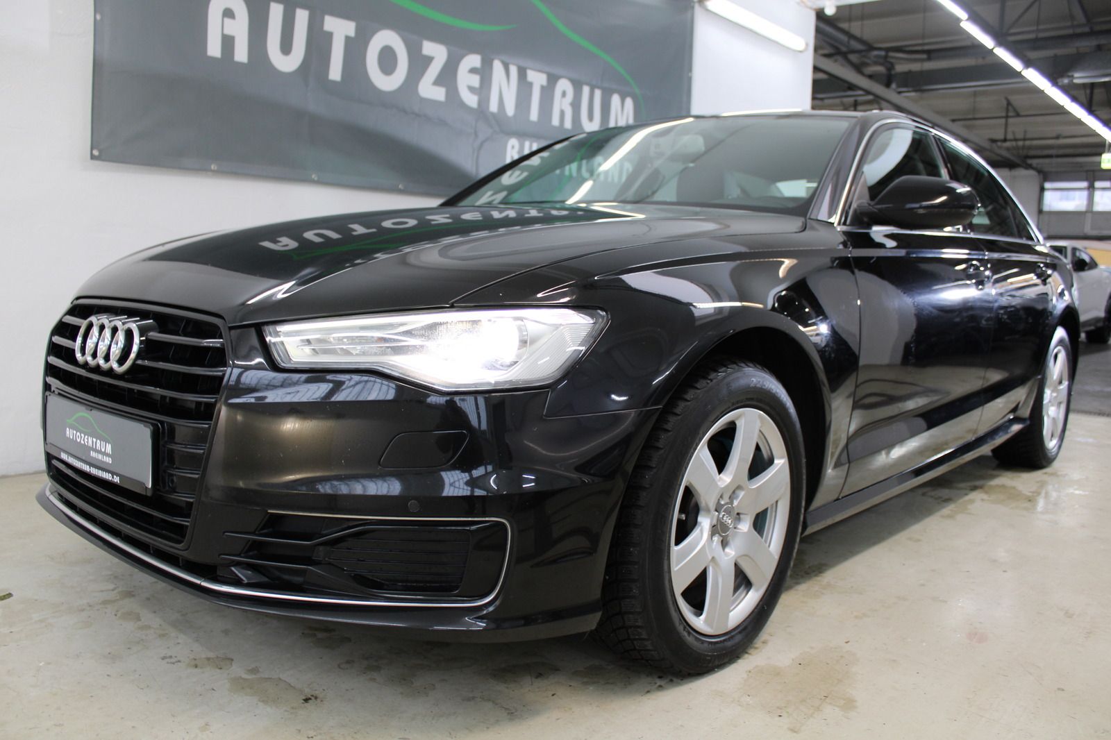 AUDI A6 1.8 TFSI ultra Kamera/BiXenon/Audi Scheckheft