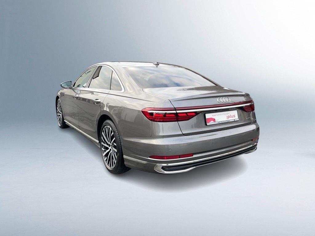 Audi A8 - Bild 5