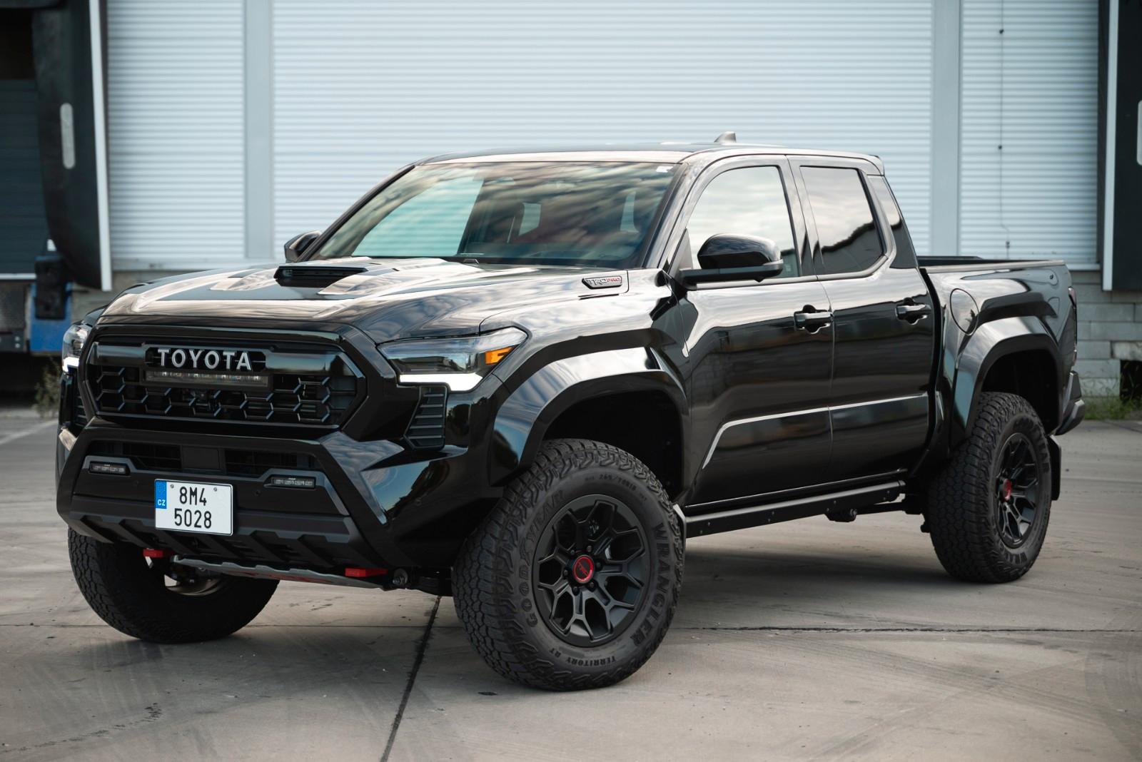 Toyota Tacoma TRD-PRO i-FORCE MAX 87900 NETTO PRICE