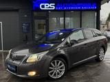 Toyota Avensis Kombi Executive | Automatik - Toyota Avensis Executive mit Diesel-Antrieb