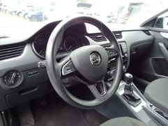Fahrzeugabbildung Skoda Octavia Style  **8-FACH-BEREIFT / SERVICE-NEU /