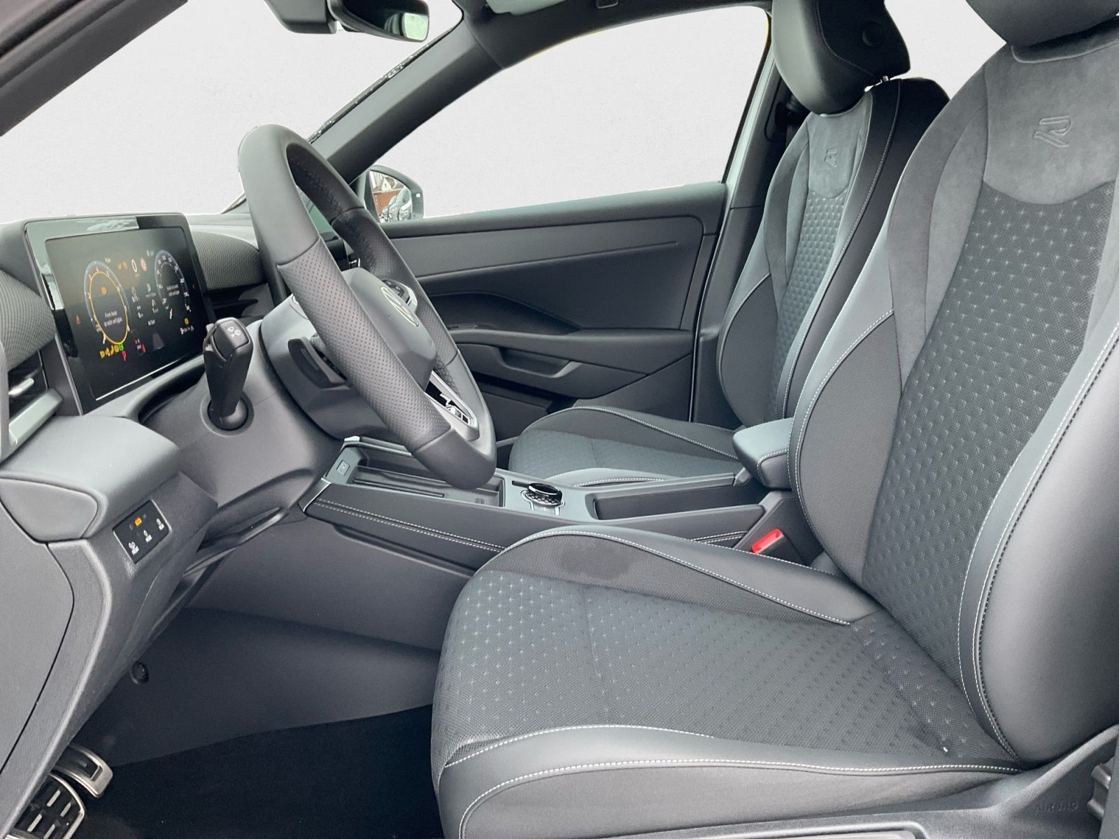 Volkswagen T-Roc - Bild 9