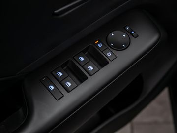 Hyundai Kona 1.0 Select 2WD Autobahnassistent Kamera LED
