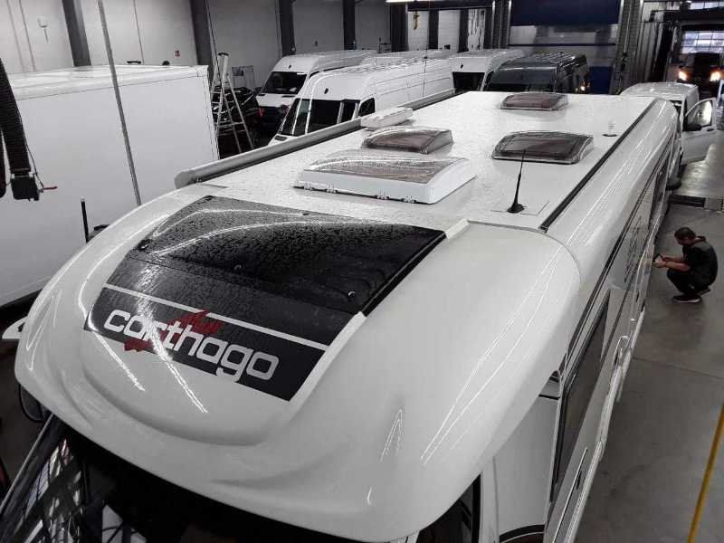 Fahrzeugabbildung Carthago c-tourer T143 LE Sprinter 417 DISTR 24"TV 3xBett