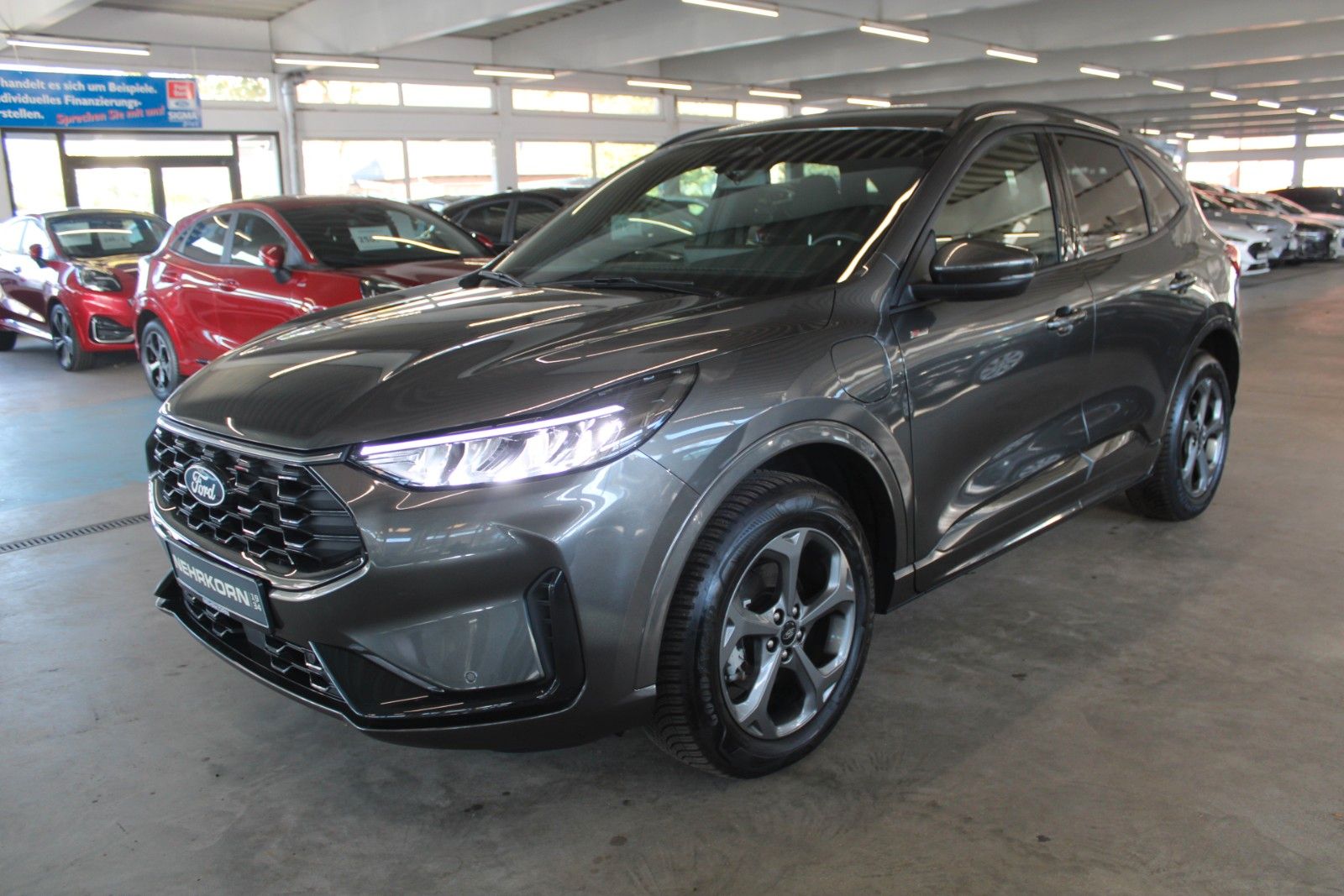 Fahrzeugabbildung Ford Kuga PHEV ST-Line GJR LED Cam WinterPaket uvm