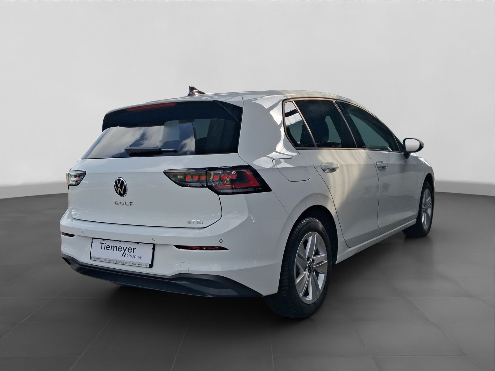 Volkswagen Golf 1.5 eTSI DSG LIFE MATRIX STHGZ HuD ASSIST foto 3