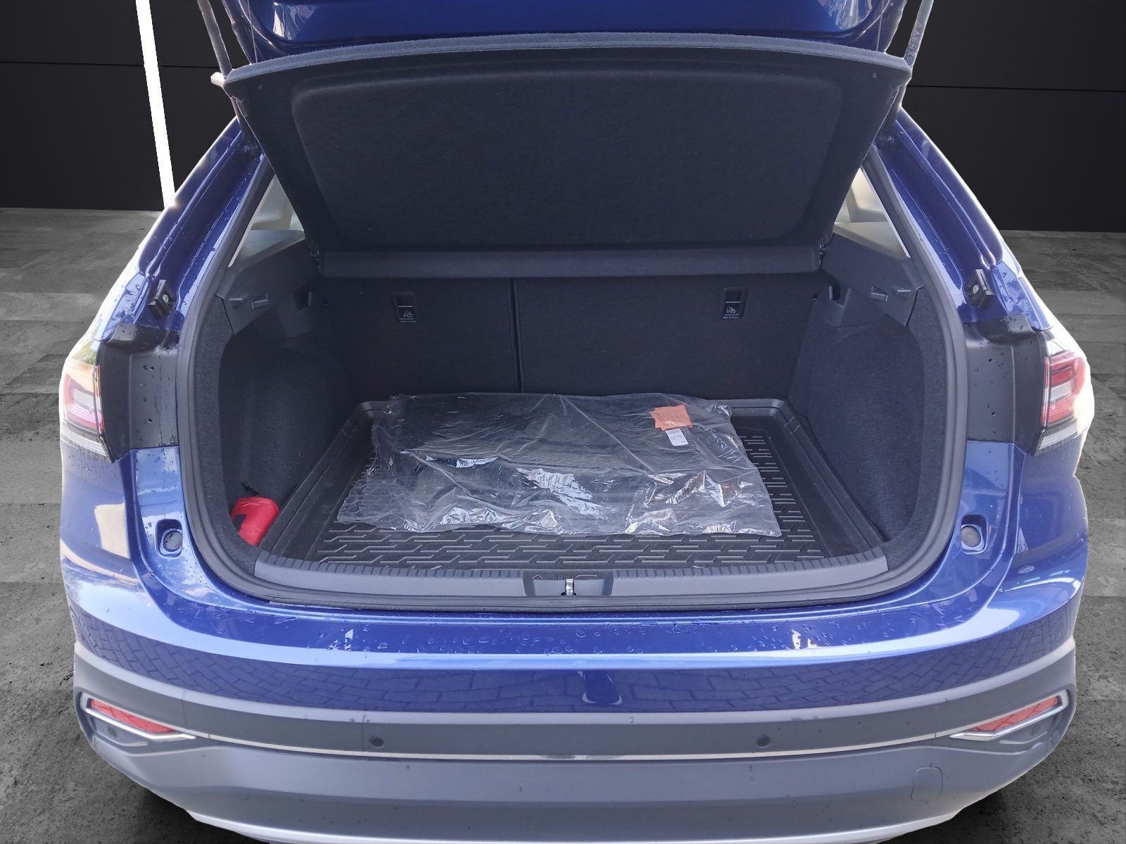Fahrzeugabbildung Volkswagen Taigo TSI Style DSG Matrix AHK AID ACC RFK SH LM