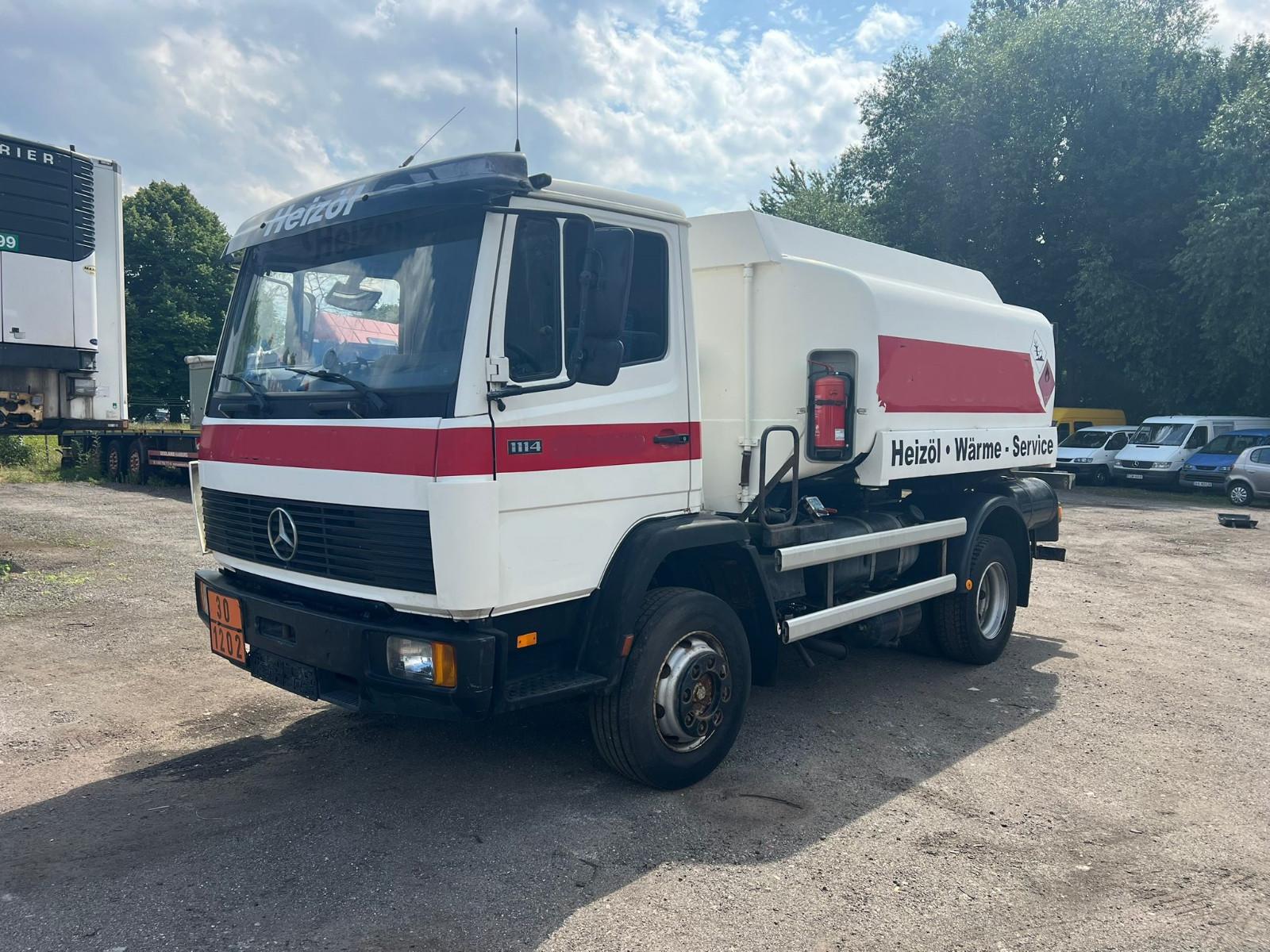 Mercedes-Benz TANKWAGEN 1114