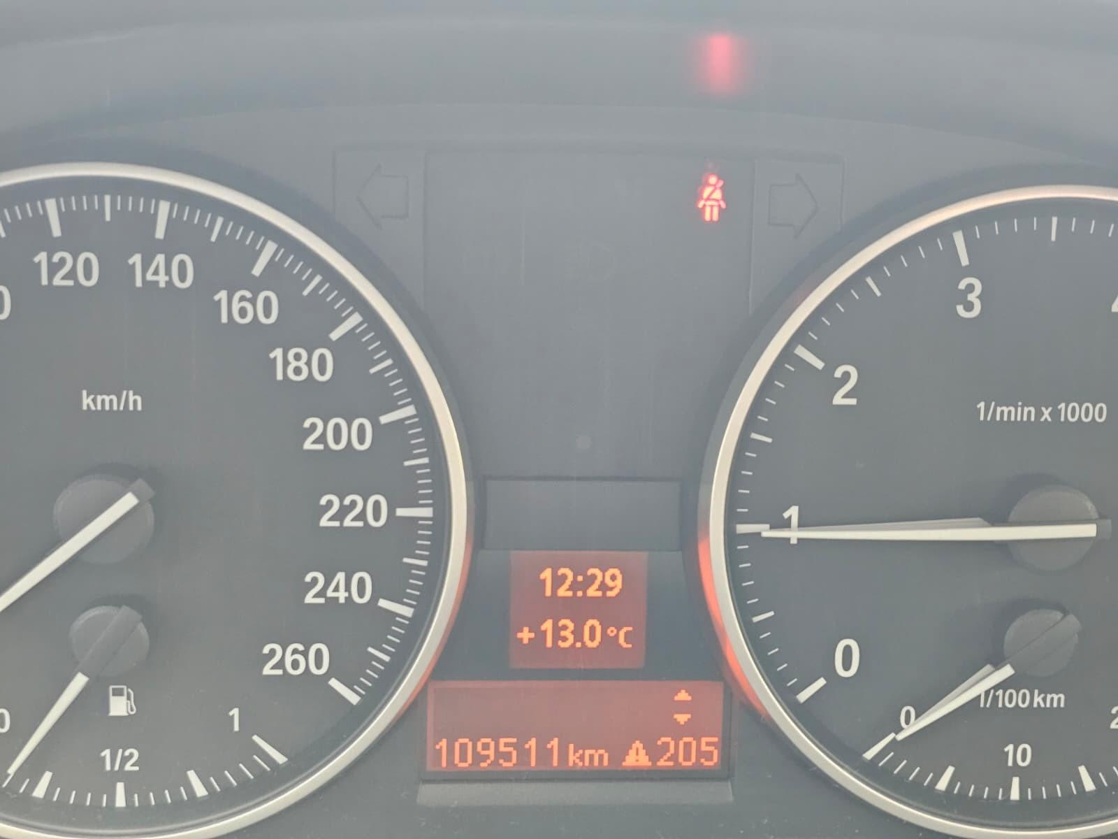 BMW X1 sDRIVE 18i 150ch X-LINE - GPS - SIÈGES CHAUFFANTS - RADARS AVANT/ARRIÈRE - XÉNON - CLIM BIZONE