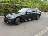 BMW 530d xDrive Touring M Sport - BMW 530 Gebrauchtwagen in Saarbrücken