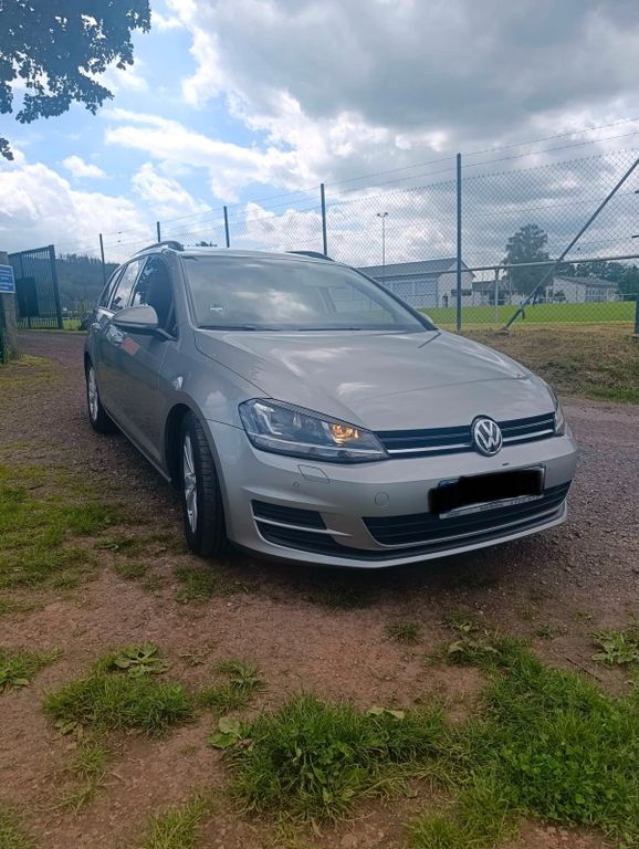 Image of Volkswagen Golf
