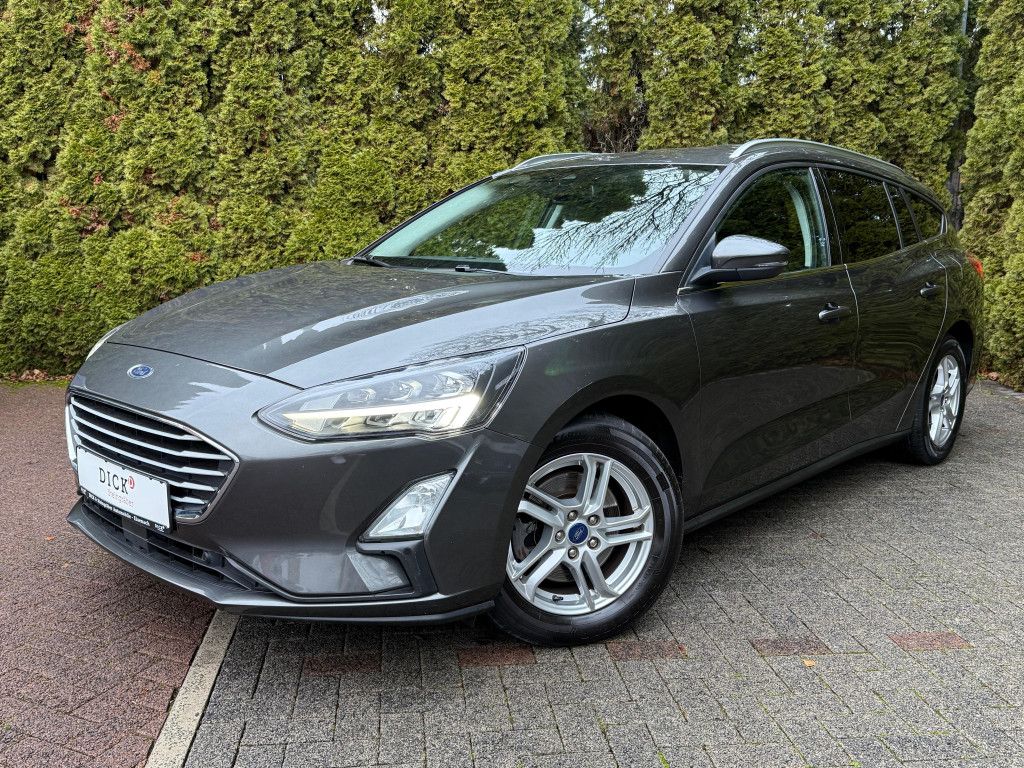 Fahrzeugabbildung Ford Focus 1.5 TDCi Aut. Cool&Connect LED+NAV+AHK+KAM