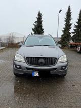 Mercedes-Benz ML 320 CDI 4MATIC - TÜV 02/28 SCHECKHEFTGEPFLEGT - Mercedes-Benz ML 320: Cdi 4matic