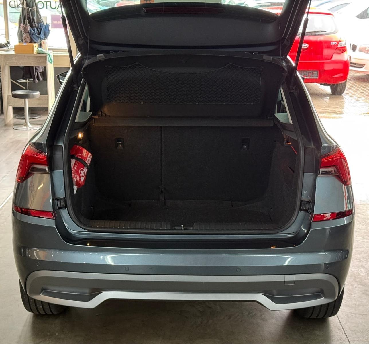 Skoda Kamiq Style*AUTOM*1.HAND*LED*NAVI*ACC*SPUR*PDC*