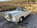 Mercedes-Benz 220 SEB Cabrio W111, Schalter, Becker Grand Prix - Mercedes-Benz 220: Cabrio, 220s