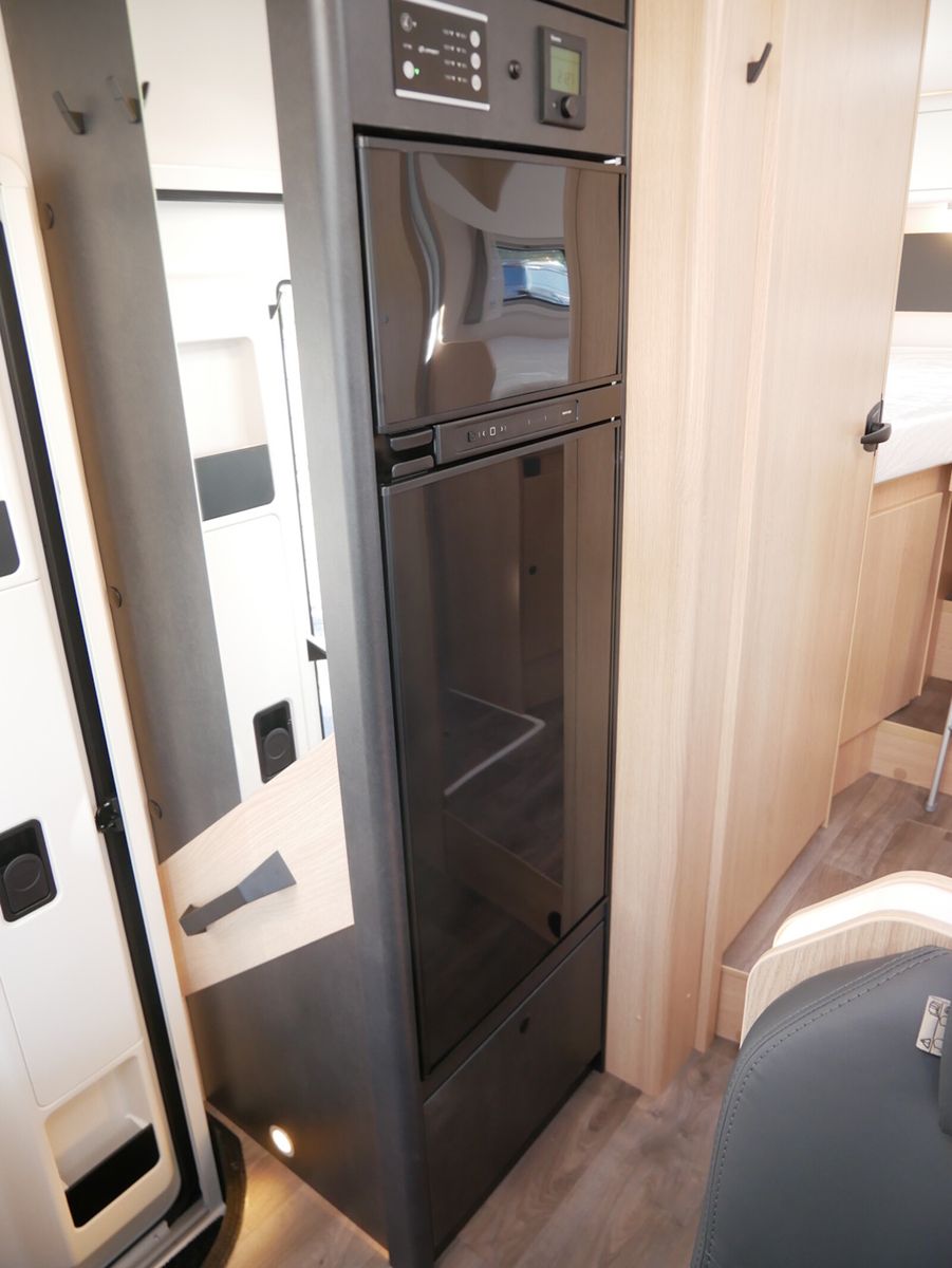Fahrzeugabbildung Sunlight Adventure I 68 180PS,Aut.Combi6E,4,4