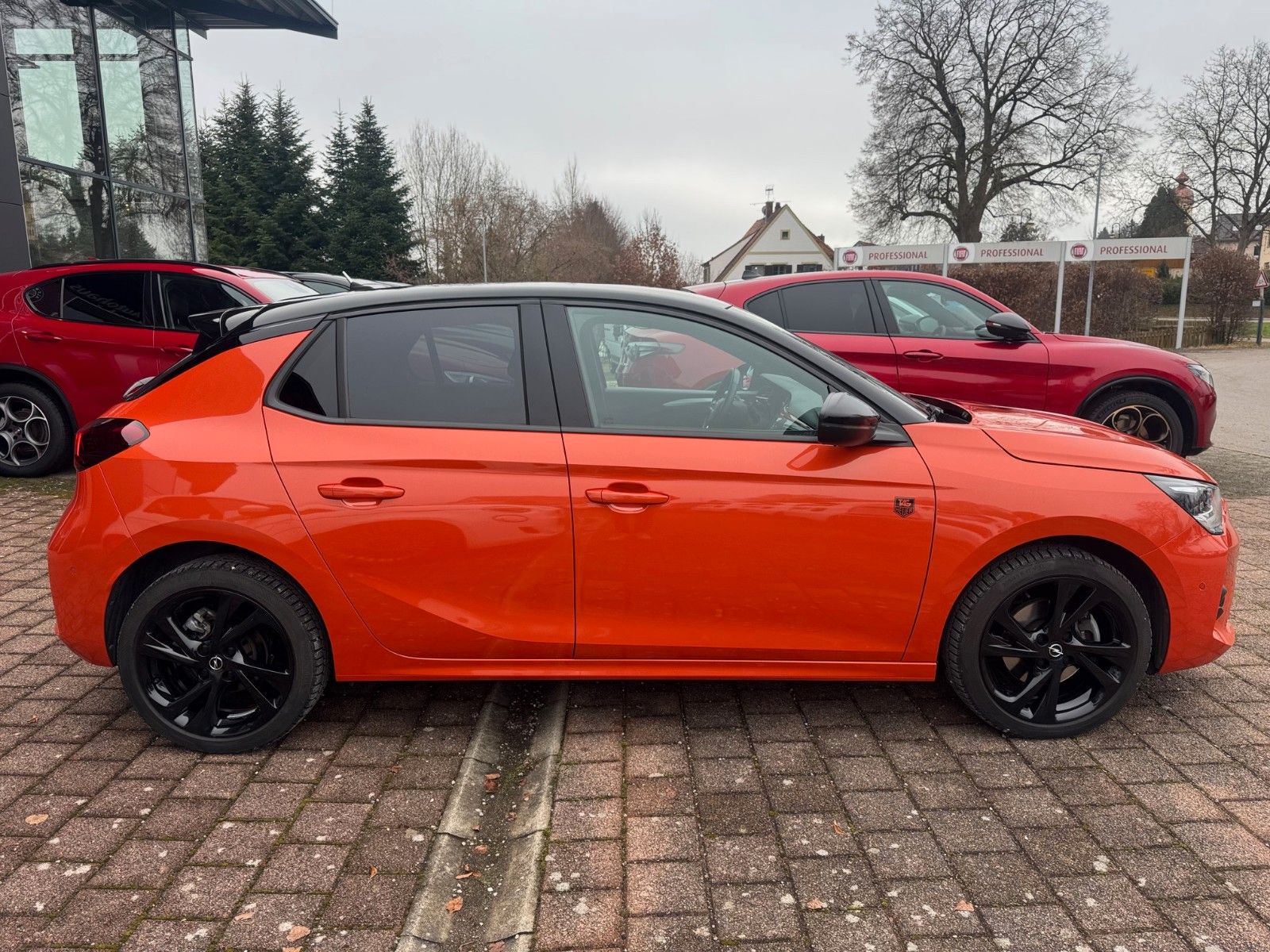 Fahrzeugabbildung Opel Corsa F GS Line NAVI KAMERA SITZHEIZUNG KLIMAAUT