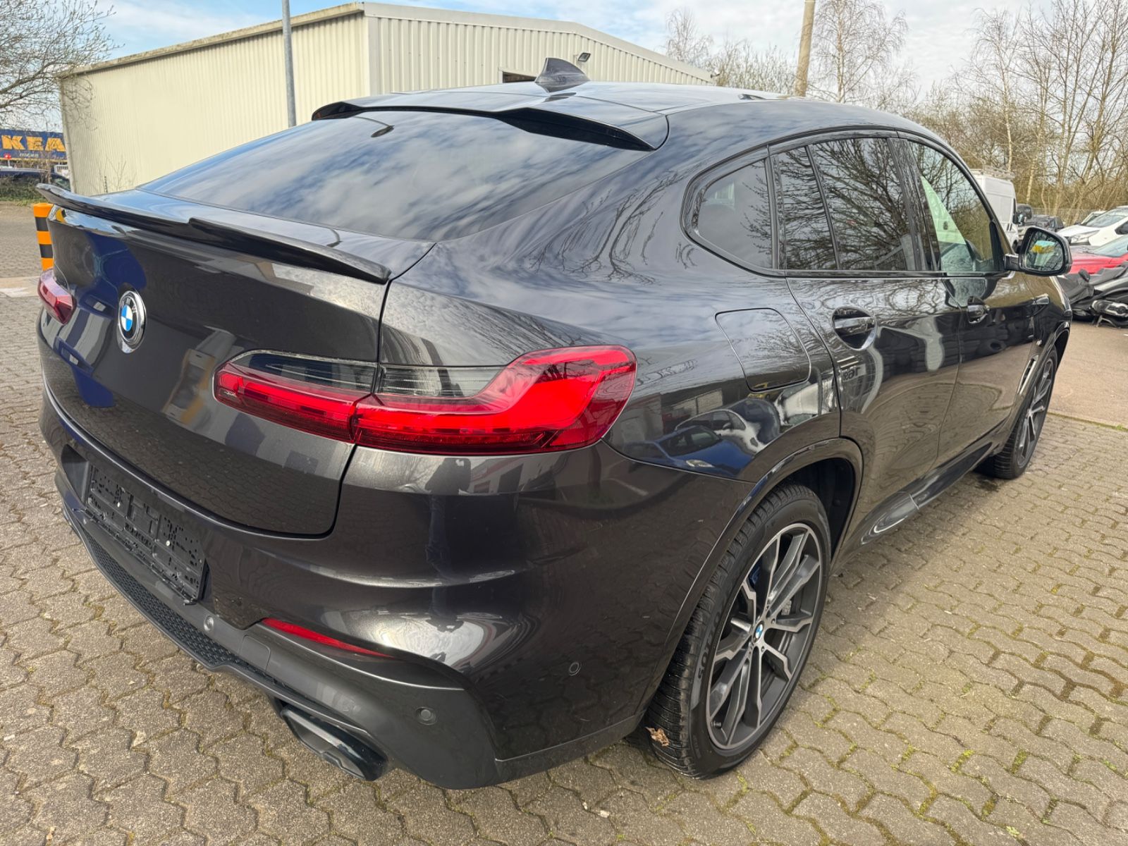 Fahrzeugabbildung BMW X4 M40 Leder+HUD+LED+HarmanKardon+Spur+Toterwink
