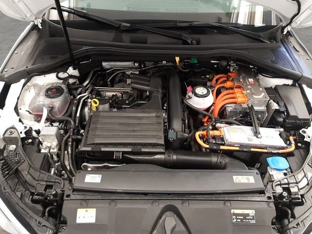 Fahrzeugabbildung Audi A3 Sportback 40TFSIe advanced AHK Kamera Navi