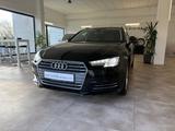 Audi A4 Avant sport*NAV*AHK*LED*S-Line*8-fach - Audi A4 mit Diesel-Antrieb: Kombi, Schaltgetriebe