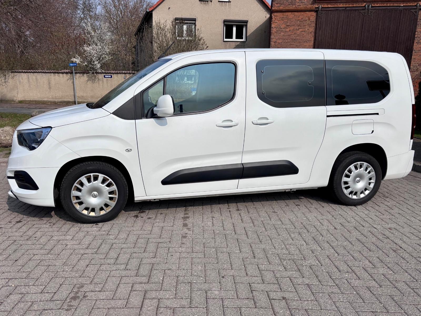 Opel Combo Life E Edition XL / lange Version, Tüv neu