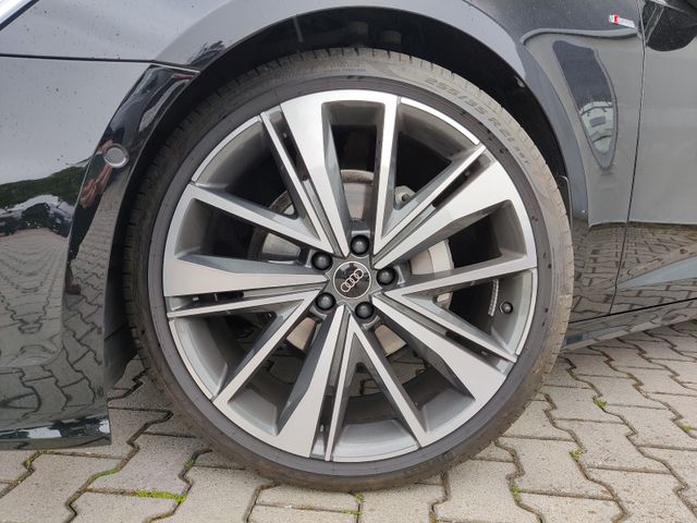 A6 Avant S line 40 TDI quattro S line/AHK/Matrix