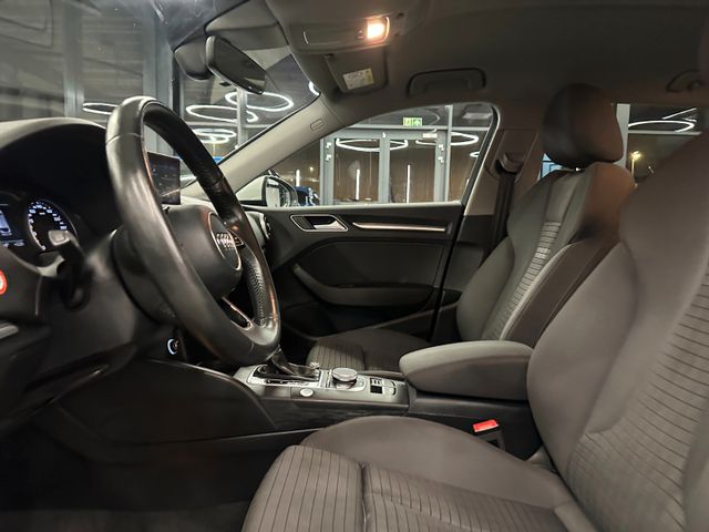 Audi A3 Sportback e-tron sport*2. Hand*Klima*Navi*LED