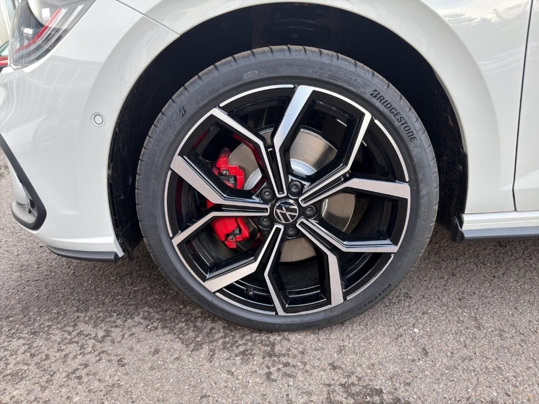 Fahrzeugabbildung Volkswagen Polo GTI GTI,Pano-Dach,Keyless,App -Connect,Clim