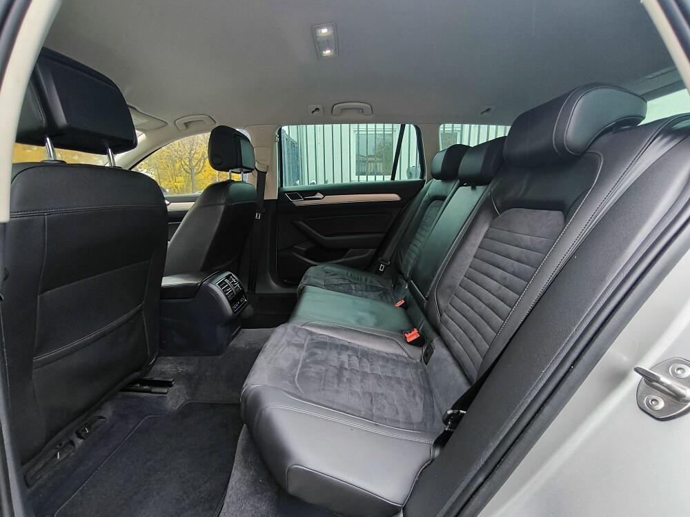 Volkswagen Passat 2015 — photo 16