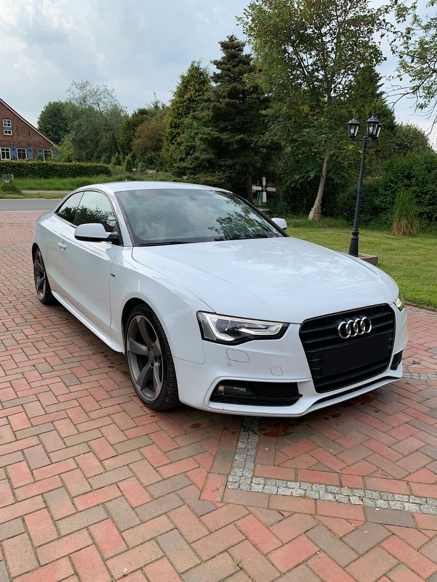 AUDI A5 1.8 TFSI - S-Line, B&amp;O, AHK, SHZG
