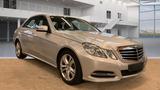 Mercedes-Benz E 250 Avantgarde LIM 7-G SDACH ILS - silberne Mercedes-Benz E 250