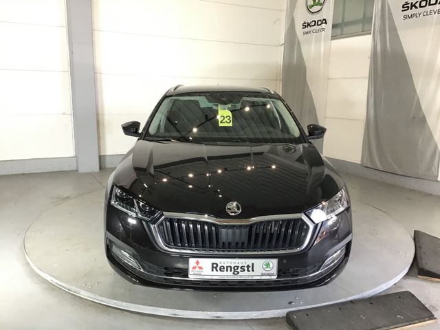 Fahrzeugabbildung Skoda Octavia 2.0 TDI Combi Style DSG/Navi/Tempo/HUD