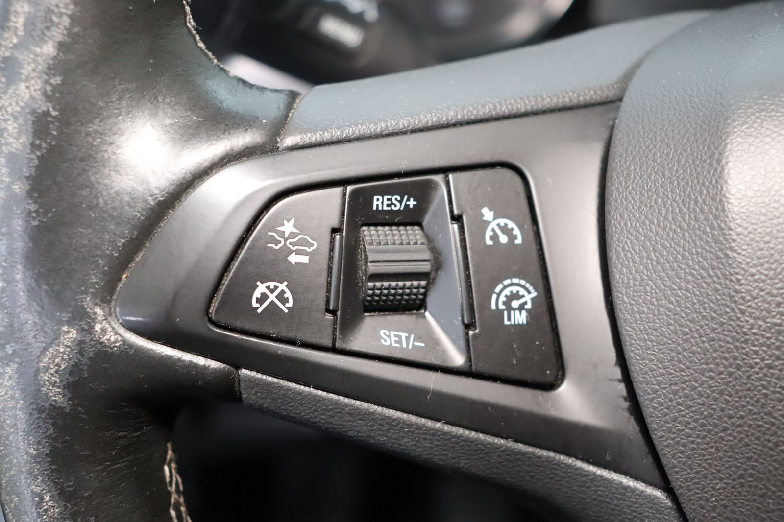 Fahrzeugabbildung Opel Astra K Sports Tourer Active