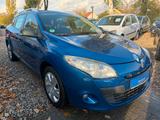Renault Megane TomTom*2.HD*Klima*SHZ*Navi*TÜV NEU - Renault Megane aus 2012 mit Benzin-Antrieb: Kombi